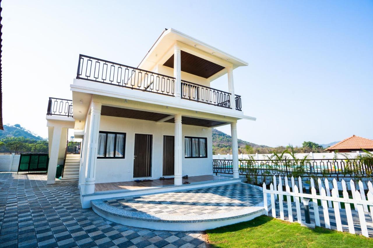 Eden Garden Villa อลีบาก ภายนอก รูปภาพ