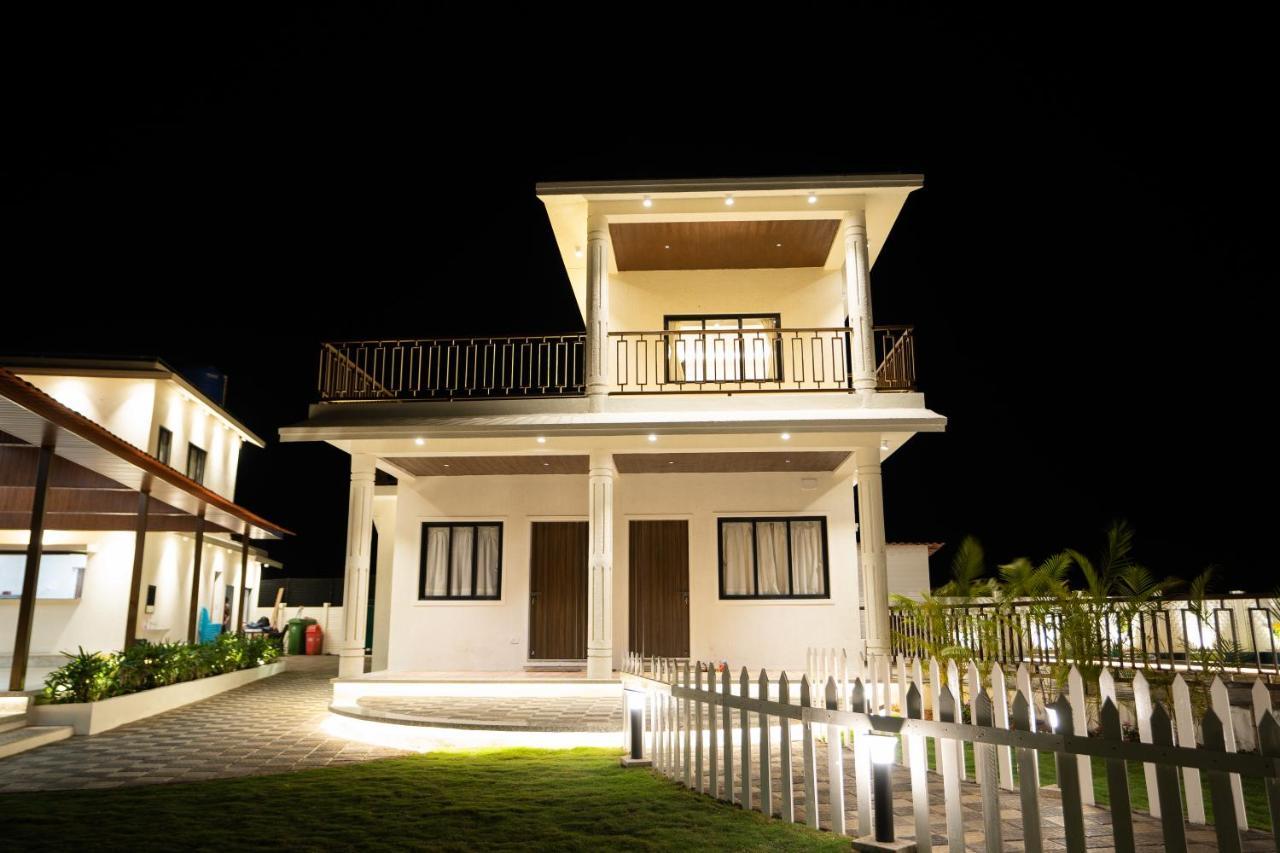 Eden Garden Villa อลีบาก ภายนอก รูปภาพ