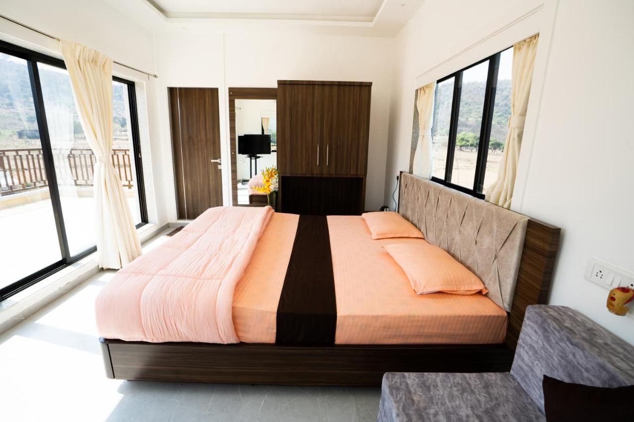 Eden Garden Villa อลีบาก ภายนอก รูปภาพ